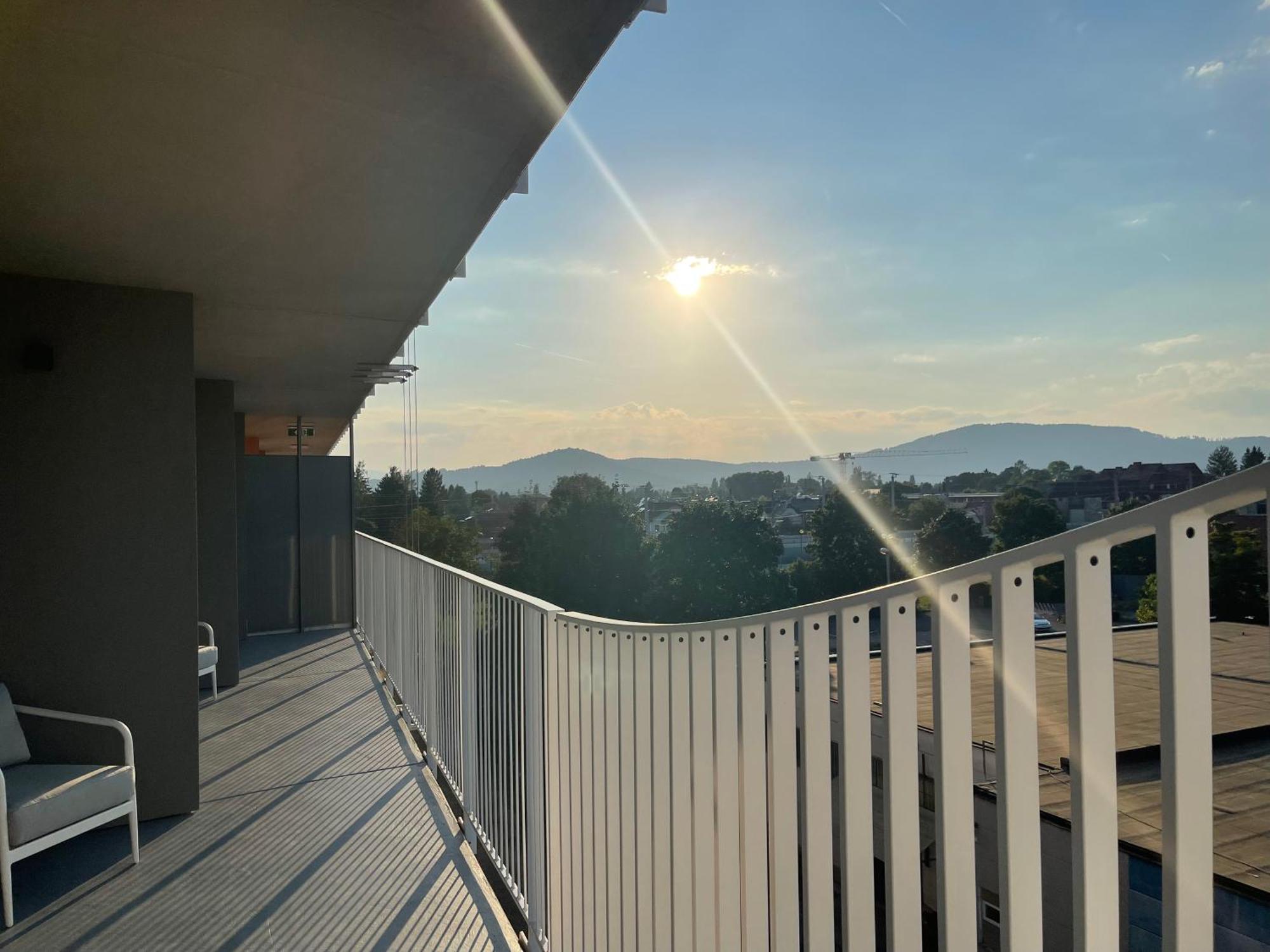 Luxusapartment Mit 40 Qm Terrasse, E-Parkplatz Und Parkplatz Γκρατς Εξωτερικό φωτογραφία