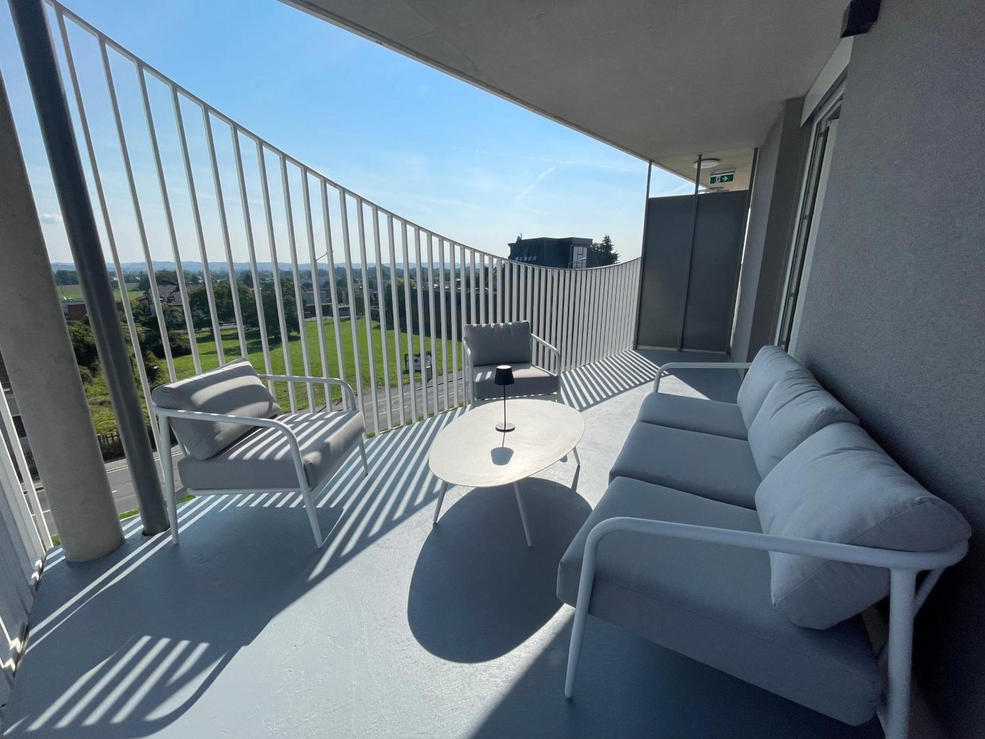 Luxusapartment Mit 40 Qm Terrasse, E-Parkplatz Und Parkplatz Γκρατς Εξωτερικό φωτογραφία
