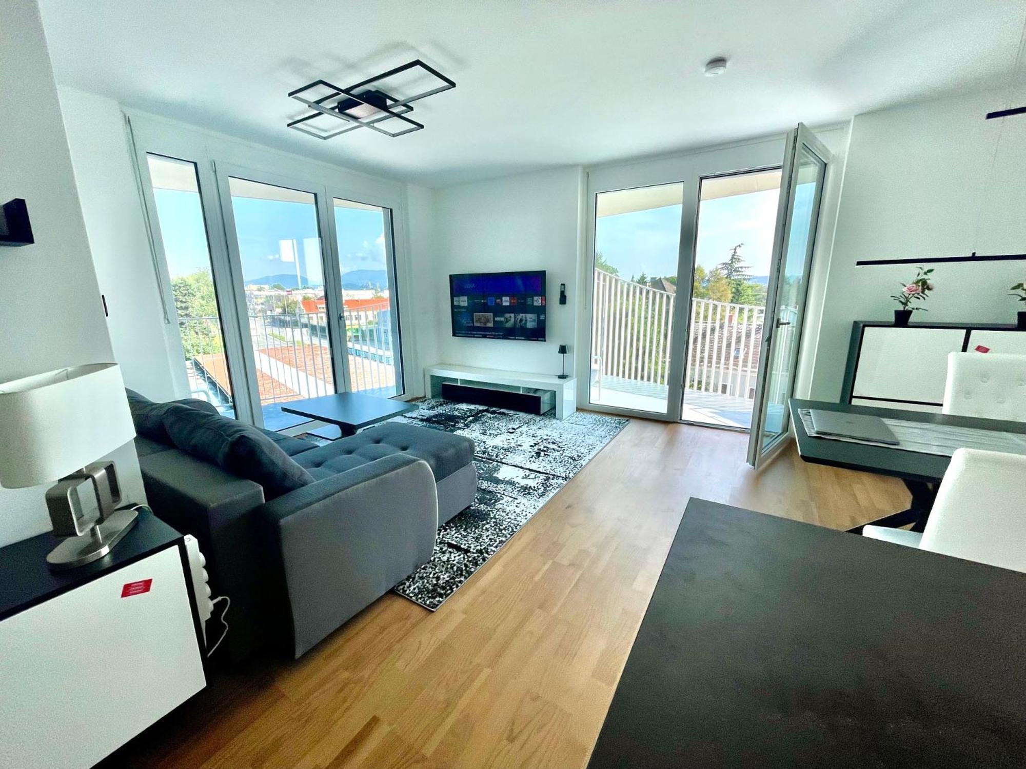 Luxusapartment Mit 40 Qm Terrasse, E-Parkplatz Und Parkplatz Γκρατς Εξωτερικό φωτογραφία